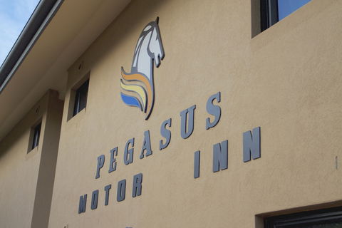 Pegasus Motor Inn And Serviced Apartments - Sydneys Hotel 0