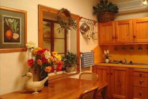 Port Willunga Cottages - Sydneys Hotel 7