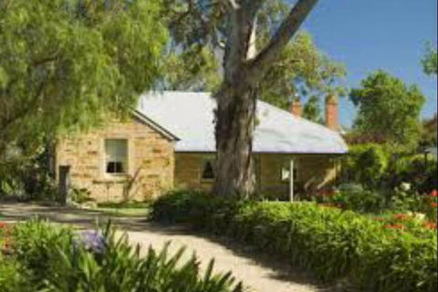 Port Willunga Cottages - Sydneys Hotel 6