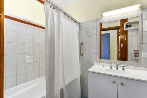 William Macintosh Motor Lodge - Sydneys Hotel 3