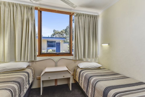 William Macintosh Motor Lodge - Sydneys Hotel 6