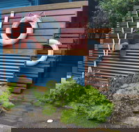 Strahan Bungalows - Sydneys Hotel