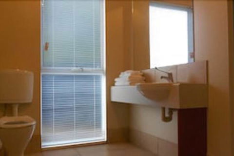 Avocados Accommodation - Sydneys Hotel 3