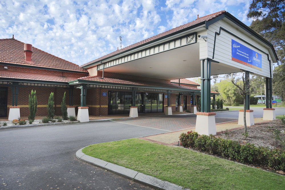 Forrestfield WA Sydneys Hotel