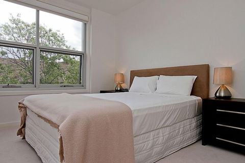 Accommodate Canberra - Trieste - Sydneys Hotel 3