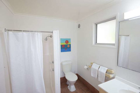 Colonial Village Resort - Sydneys Hotel 7