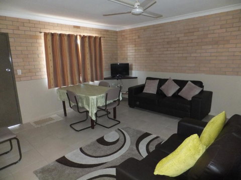 Sunrise Units - Sydneys Hotel 5
