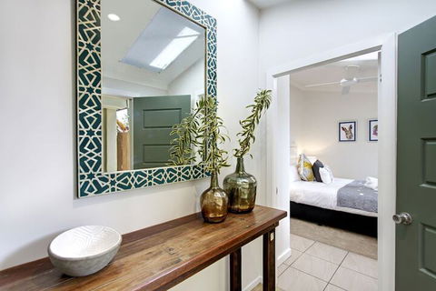 A Perfect Stay - Jimmy's Beach House - Sydneys Hotel 1