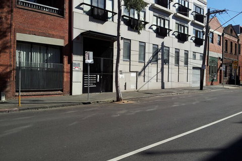 Australian Home Away At Market Square Melbourne - Sydneys Hotel 3
