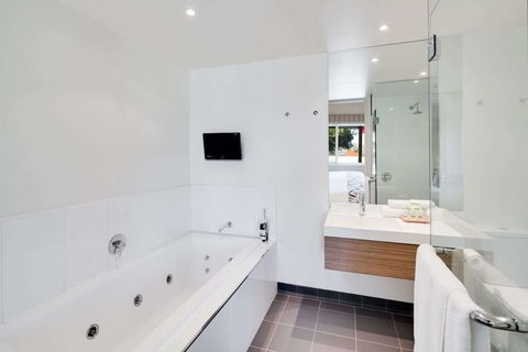Drouin Motel - Sydneys Hotel 4