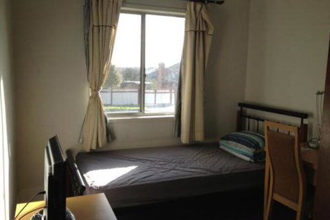 Sav - Sydneys Hotel 1