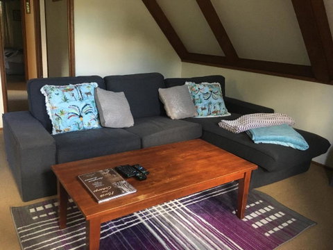 Dancing Waters Cottage - Sydneys Hotel 4