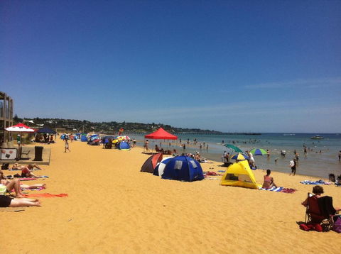 Award Winning Beach Front Retreat - Sydneys Hotel 2