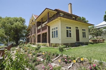 Cockatoo Island - Sydneys Hotel 5