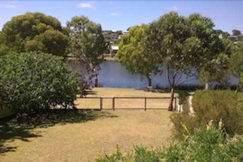 Bluewaters Apartments Ocean Grove - Sydneys Hotel 3
