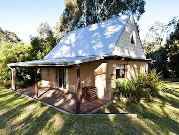 Shannon WA Sydneys Hotel