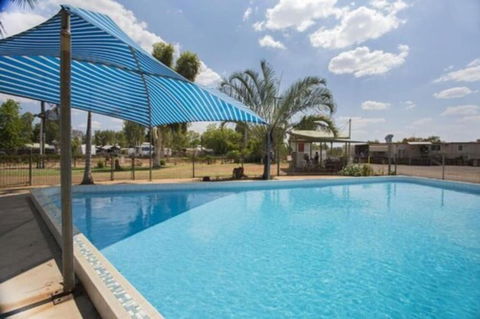 Discovery Parks - Mount Isa - Sydneys Hotel 3
