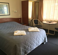 Town  Country Motel - Sydneys Hotel