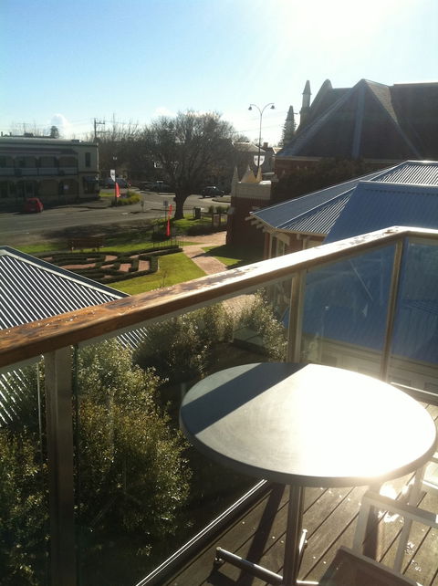 Ruby's Queenscliff - Sydneys Hotel 6