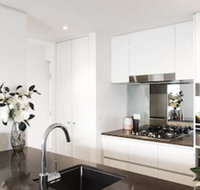 RNR Serviced Apartments North Melbourne - Sydneys Hotel