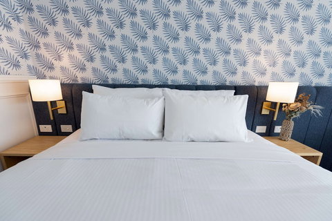 The Beachcomber Hotel & Resort, Ascend Hotel Collection - Sydneys Hotel 5