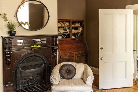 Springhill House On Pardalote - Sydneys Hotel 4
