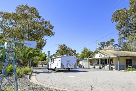 Secura Lifestyle Shepparton East - Sydneys Hotel 0