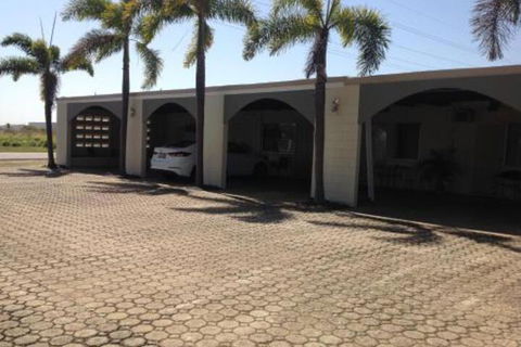 Ayr Max Motel - Sydneys Hotel 7