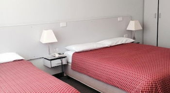 Beach Motel Woolgoolga - Sydneys Hotel 5
