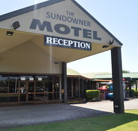 Sundowner Hotel Motel - Sydneys Hotel