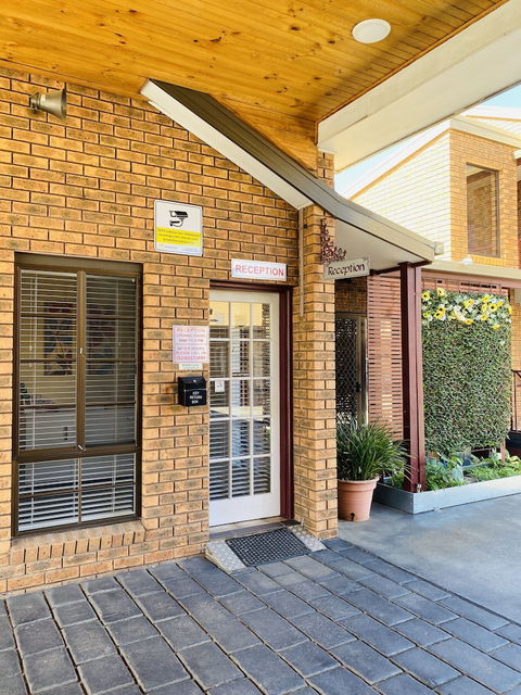 The Cottage Motor Inn Albury - Sydneys Hotel 3
