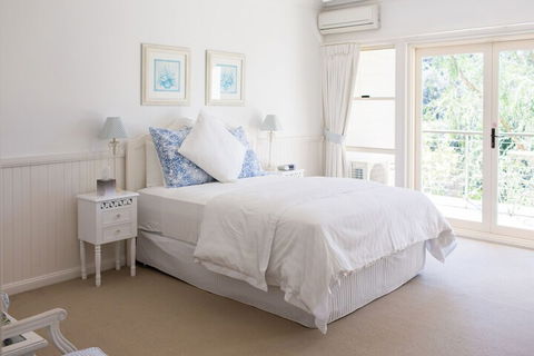 Avoca Valley Bed & Breakfast - Sydneys Hotel 5