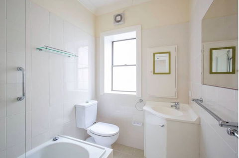 Ultimate Bondi Escape 2 - Sydneys Hotel 2