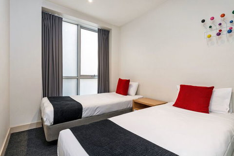 BreakFree On Collins - Sydneys Hotel 3