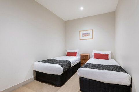 BreakFree On Collins - Sydneys Hotel 1