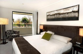 May Park Executive Apartments - Sydneys Hotel 4
