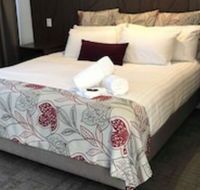 Young Federation Motor Inn - Sydneys Hotel