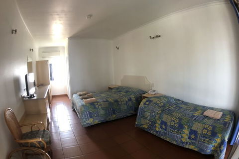 Paraway Motel - Sydneys Hotel 2