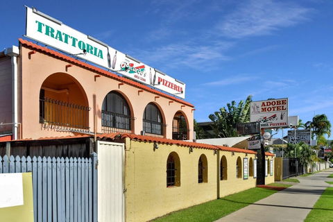 Adobe Motel - Sydneys Hotel 3