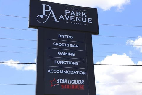 Park Avenue Hotel Motel - Sydneys Hotel 1