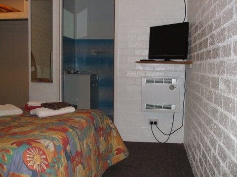Snowdream Motel - Sydneys Hotel 6