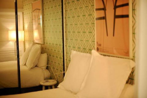 Jerningham Street Cottage - Sydneys Hotel 2