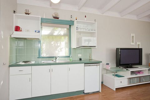 Anglesea River Apartments - Sydneys Hotel 3
