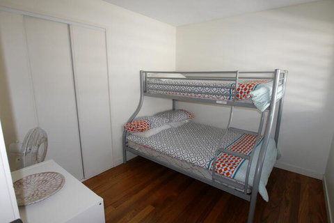 Allora 1 - Sydneys Hotel 2
