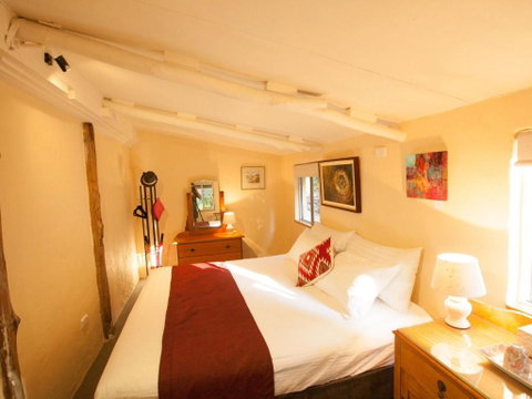 Lyrebird Studio Hideaway In The Watagans Be At One With Nature - Sydneys Hotel 3