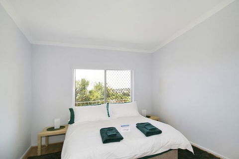 Acacia Holiday Or Business Stay Accommodation - Sydneys Hotel 5