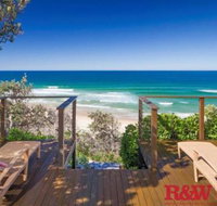 20 Arakoon Crescent - Sydneys Hotel