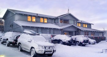 Lodge 21 - Sydneys Hotel 1