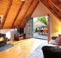 Santosa Cottage - Sydneys Hotel