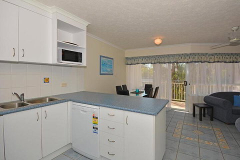 Jade Waters Holiday Apartments - Sydneys Hotel 4